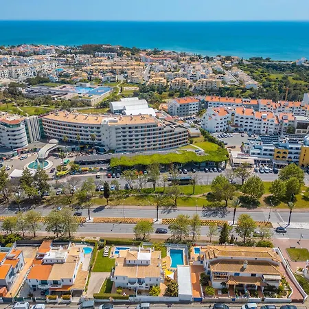 Golden - Piscina Aquecivel E Bbq - Βίλα Αλμπουφέιρα